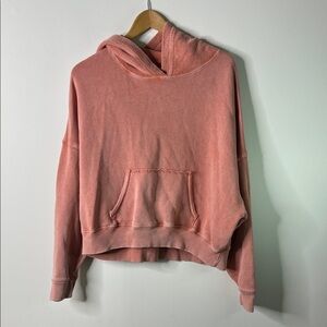 🔴 American Eagle Cropped Hooded Sweatshirt